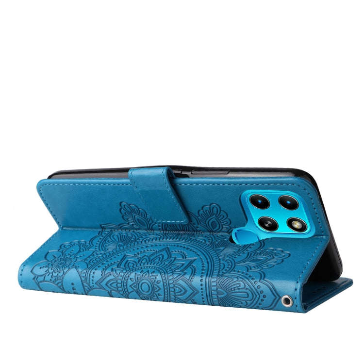 For Infinix Smart 6 7-petal Flowers Embossed Flip Leather Phone Case(Blue)
