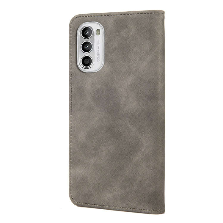 For Motorola Moto G52 Skin Feel Splicing Leather Phone Case(Grey)