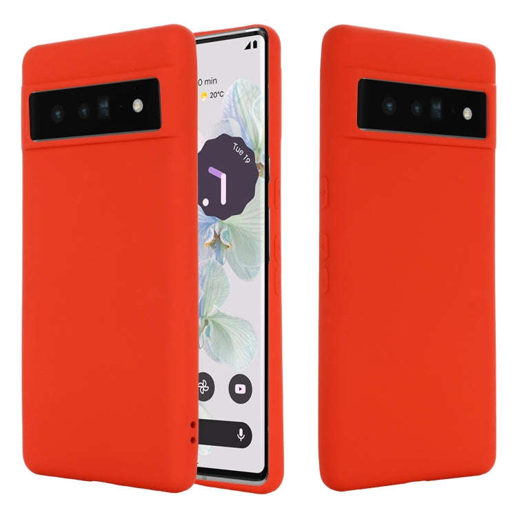For Google Pixel 7 Pure Color Liquid Silicone Shockproof Phone Case(Red)
