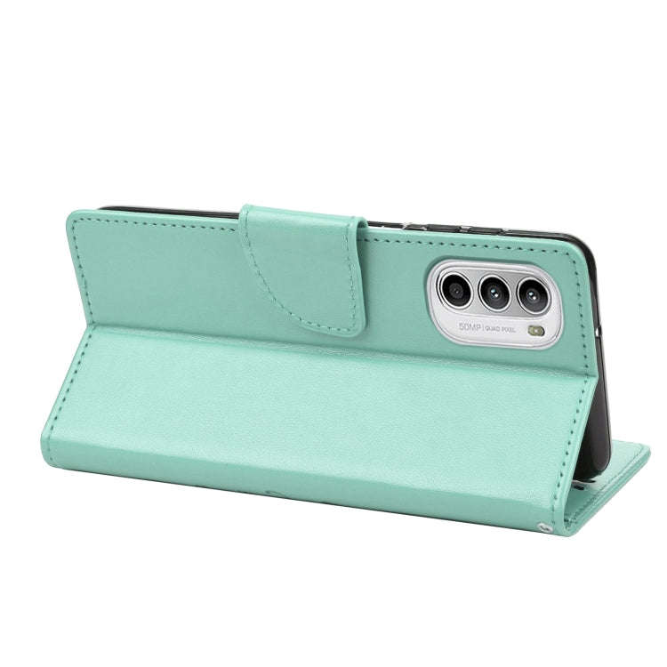 For Motorola Moto G52 Embossed Butterfly Pattern Flip Leather Phone Case(Green)