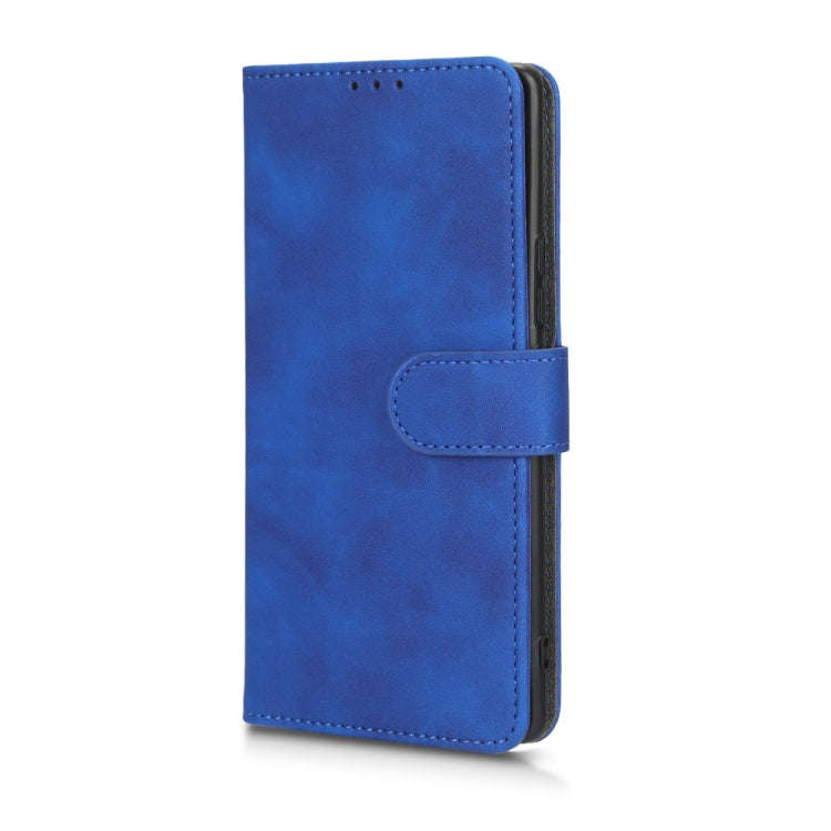 For Honor 70 5G Skin Feel Magnetic Flip Leather Phone Case(Blue)