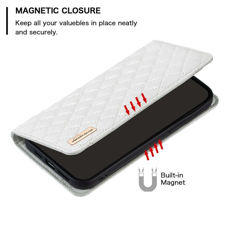 For Nokia G11 / G21 Diamond Lattice Magnetic Leather Flip Phone Case(White)