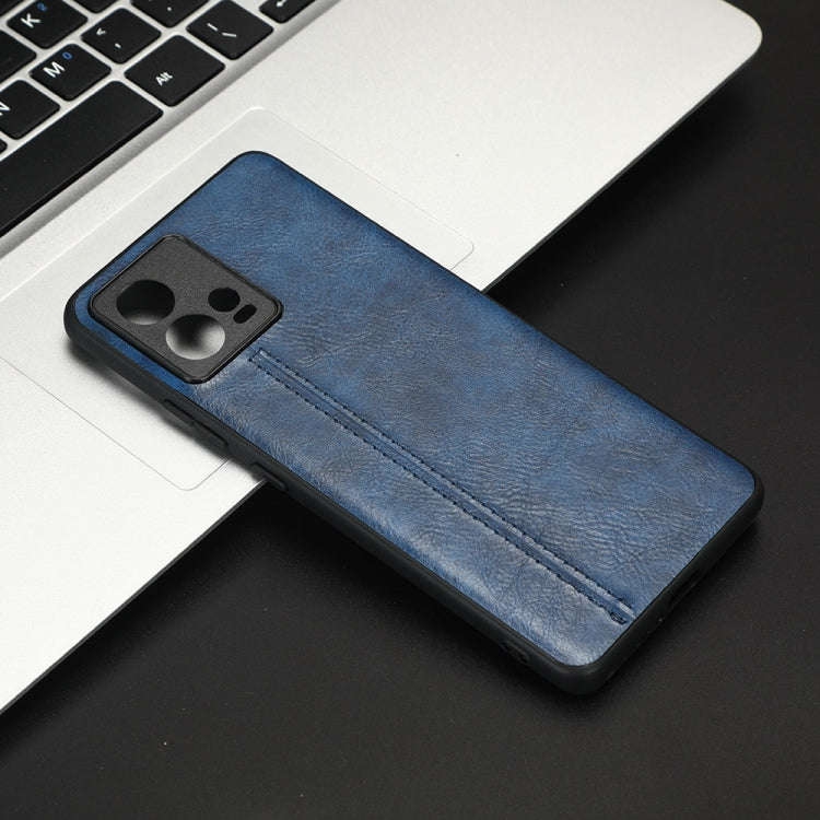 For Motorola Edge 30 Fusion / Moto S30 Pro Sewing Cow Pattern Skin PC + PU + TPU Phone Case(Blue)