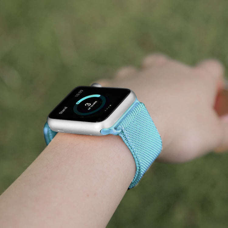 For Apple Watch Series 9&8&7 41mm / 6 & SE & 5 & 4 40mm / 3 & 2 & 1 38mm Milanese Loop Magnetic S...