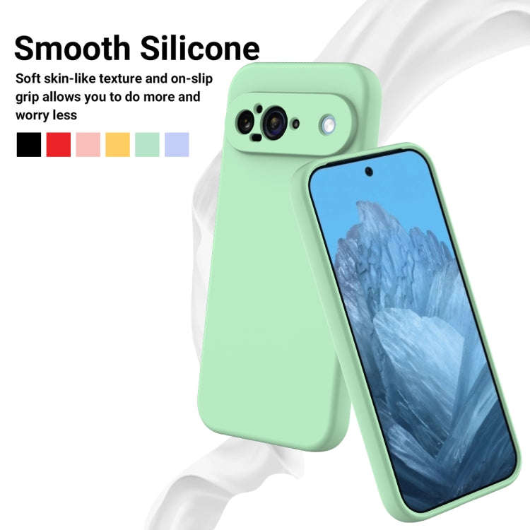 For Google Pixel 9 Pure Color Liquid Silicone Shockproof Phone Case(Green)