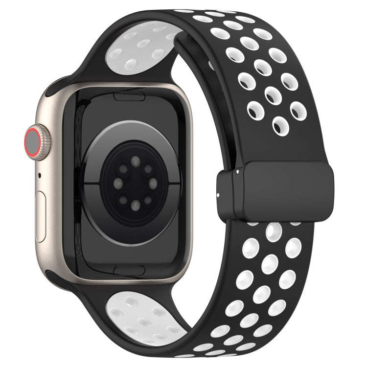 For Apple Watch SE 2023 44mm Magnetic Buckle Silicone Watch Band(Black White)