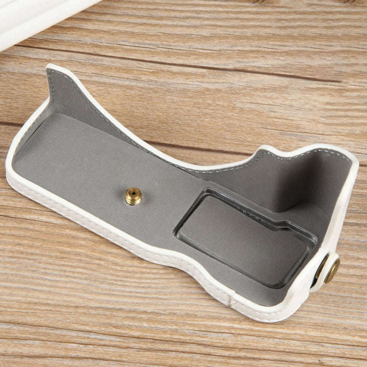 For Canon EOS R50 1/4 inch Thread PU Leather Camera Half Case Base(White)