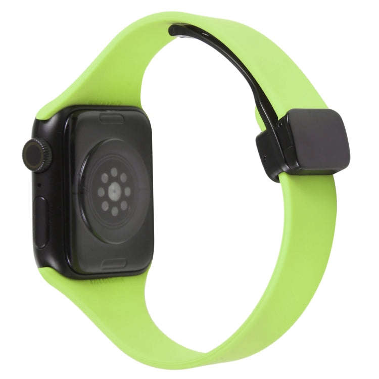 For Apple Watch Series 9 41mm Magnetic Buckle Slim Silicone Watch Band(Green)
