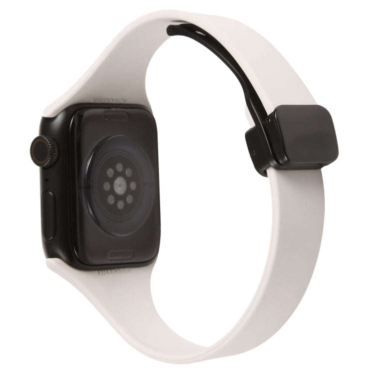 For Apple Watch Series 9 41mm Magnetic Buckle Slim Silicone Watch Band(Starlight)