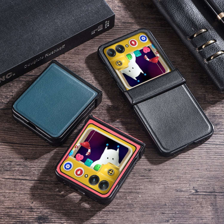 For Motorola Razr 50 Three-stage Folding Leather Texture Phone Case(Black)
