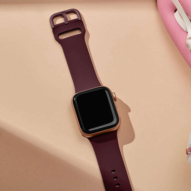 For Apple Watch SE 2023 44mm Pin Buckle Silicone Watch Band(Wine Red)
