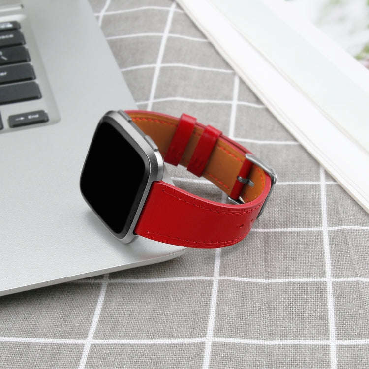 For Fitbit Versa 2 / Fitbit Versa / Fitbit Versa Lite Leather Watch Band with Round Tail Buckle(Red)
