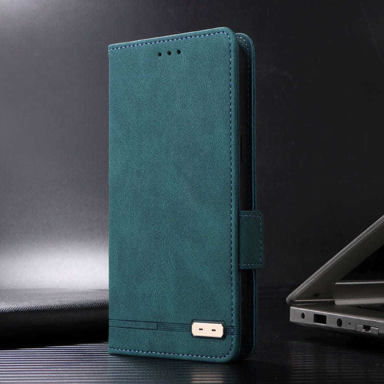 For Honor 200 Lite Global Magnetic Clasp Flip Leather Phone Case(Green)