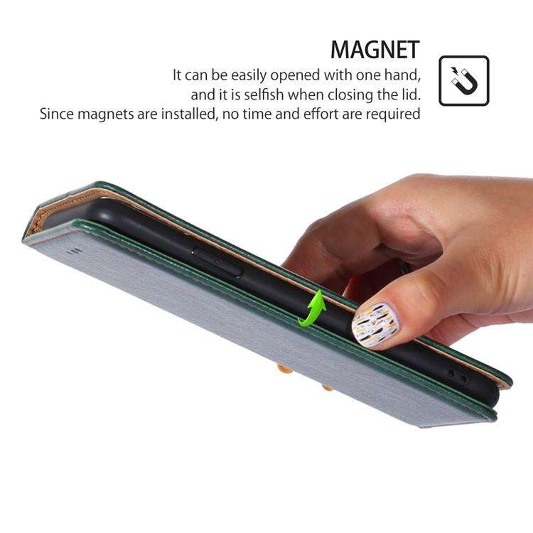 For Honor X8c 4G Gloss Oil Solid Color Magnetic Leather Phone Case(Green)