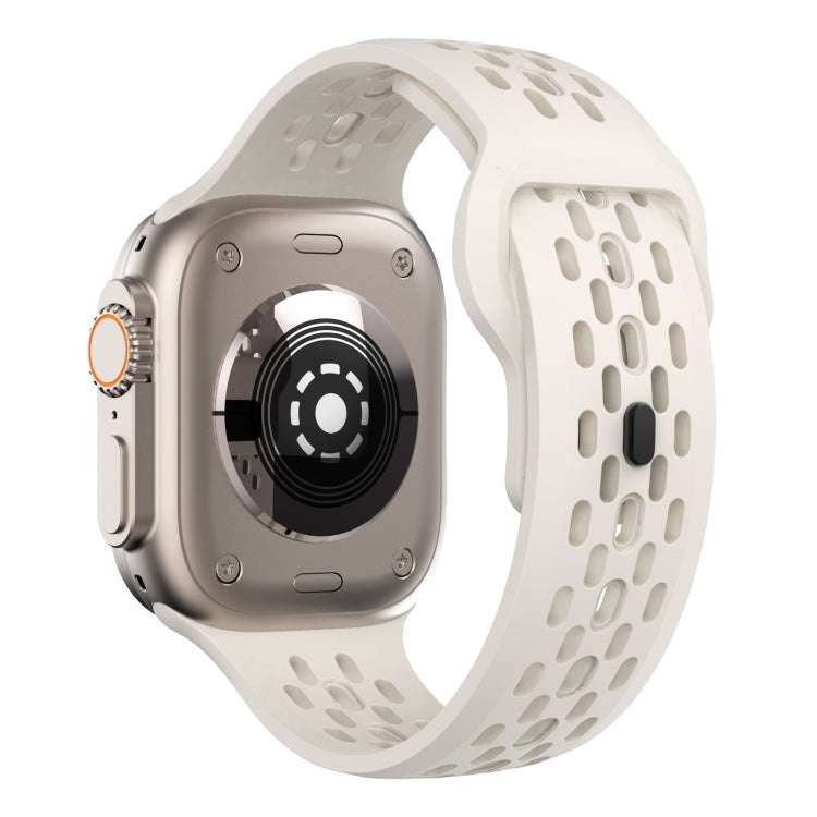 For Apple Watch Ultra 2 49mm Oval Holes Fluororubber Watch Band(Starlight)