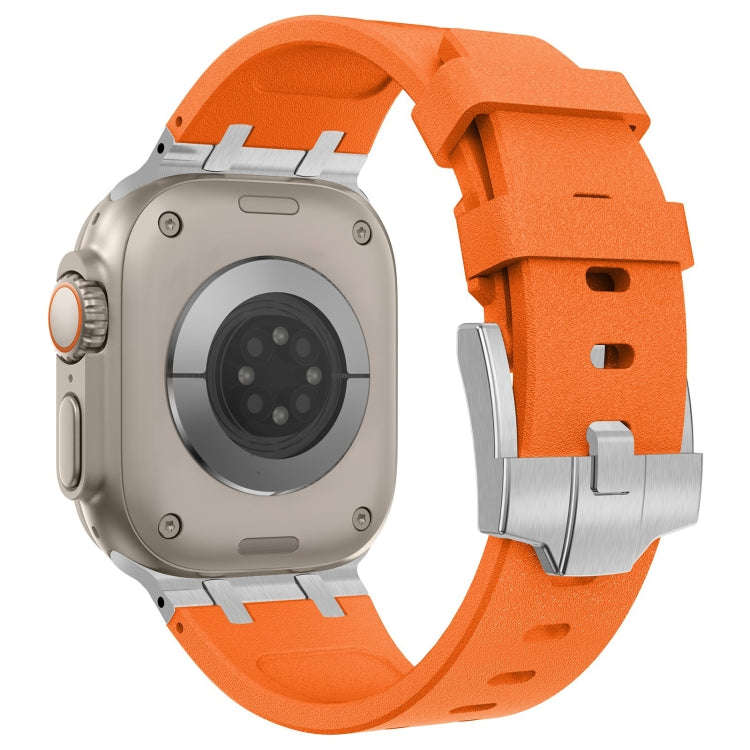 For Apple Watch SE 2023 44mm Stone Grain Liquid Silicone Watch Band(Sliver Orange)