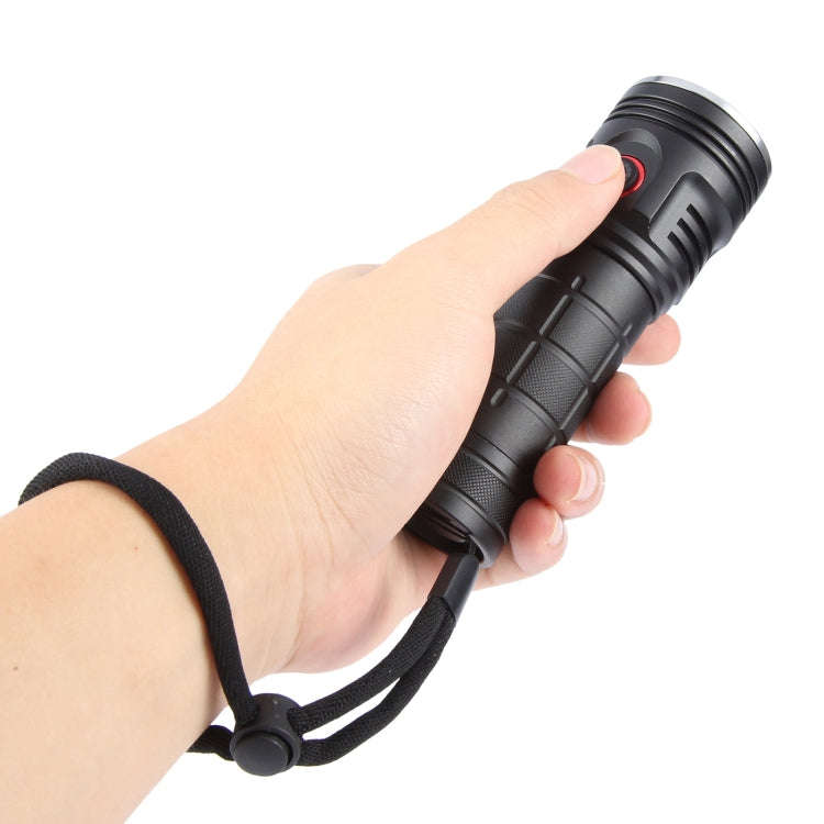 W5204 8 LEDs 3100LM High Brightness Rechargeable Flashlight(Black)