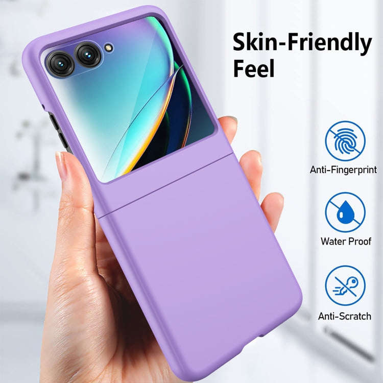 For Motorola Razr 50 Skin Feel Oil Spray Integrated PC Phone Case(Red)