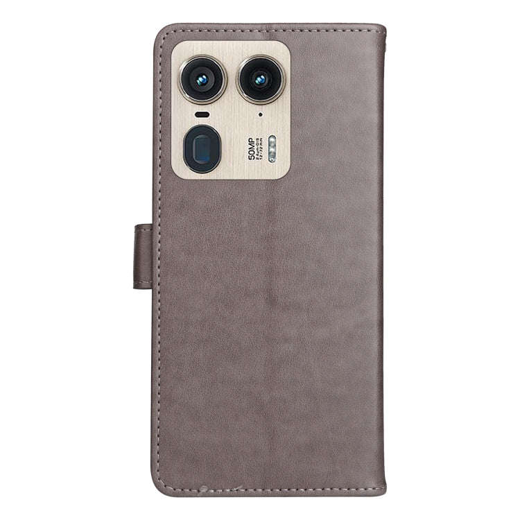 For Motorola Edge 50 Ultra Cat and Bee Embossed Flip Leather Phone Case(Grey)