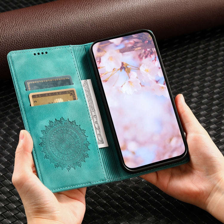 For Google Pixel 9 Pro XL Totem Embossed Magnetic Leather Phone Case(Green)