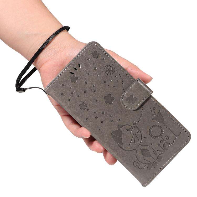 For Honor 400 Pro Global 160.8mm Cat and Bee Embossed Flip Leather Phone Case(Grey)
