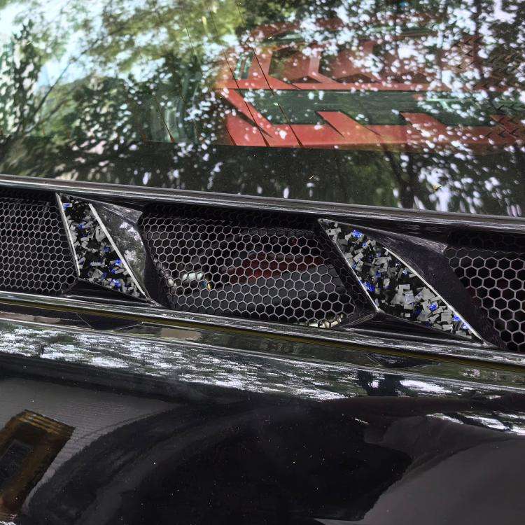 6pcs/Set Forged Gold Foil Carbon Fiber Car Engine Side Vents Decorative Sticker for Chevrolet Cor...