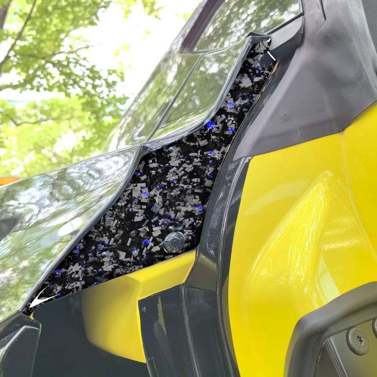 2pcs/Set Forged Gold Foil Carbon Fiber Car Rear Door Inside Frame Decorative Sticker for Chevrole...