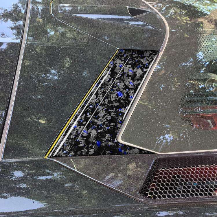 6pcs/Set Forged Gold Foil Carbon Fiber Car Roof Camera Decorative Sticker for Chevrolet Corvette ...