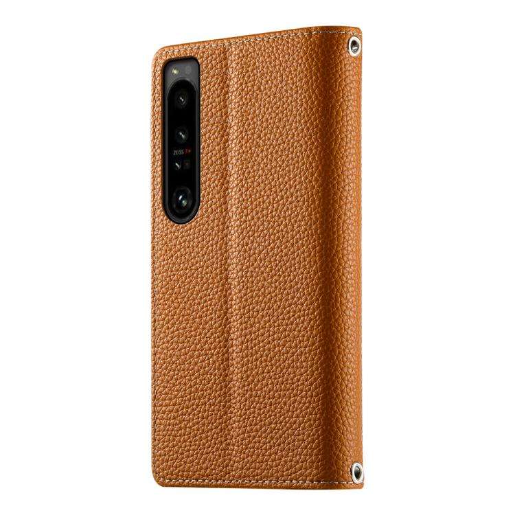 For Sony Xperia 1 IV Stitching Multi-card Zipper Wallet Leather Phone Case with Short Strap(Brown)
