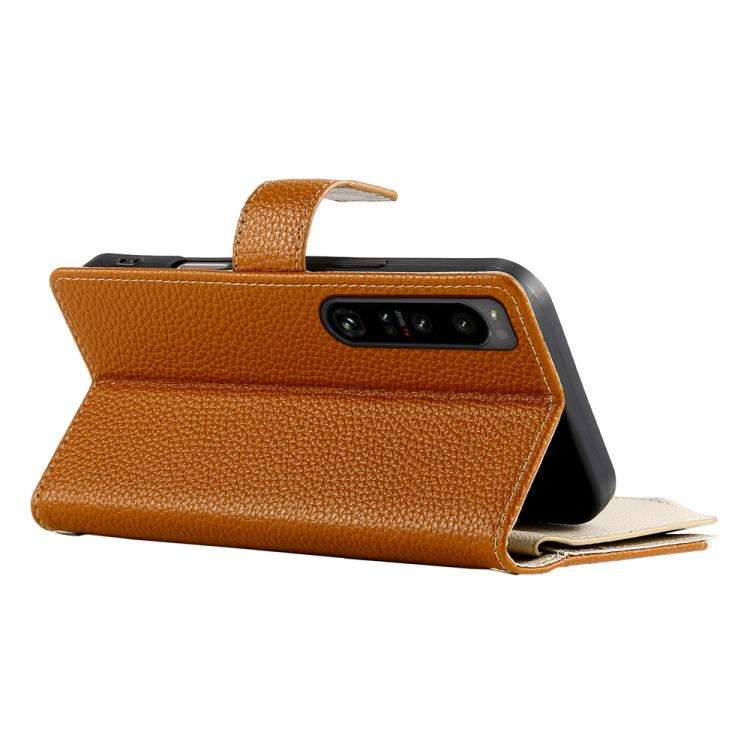 For Sony Xperia 1 IV Stitching Multi-card Zipper Wallet Leather Phone Case with Short Strap(Brown)