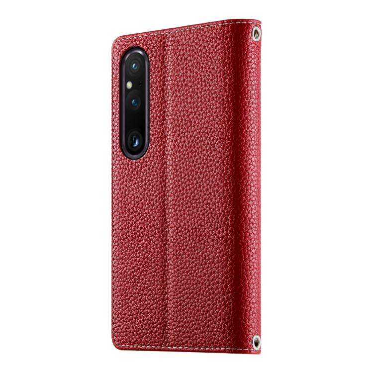 For Sony Xperia 1 V Stitching Multi-card Zipper Wallet Leather Phone Case with Short Strap(Red)