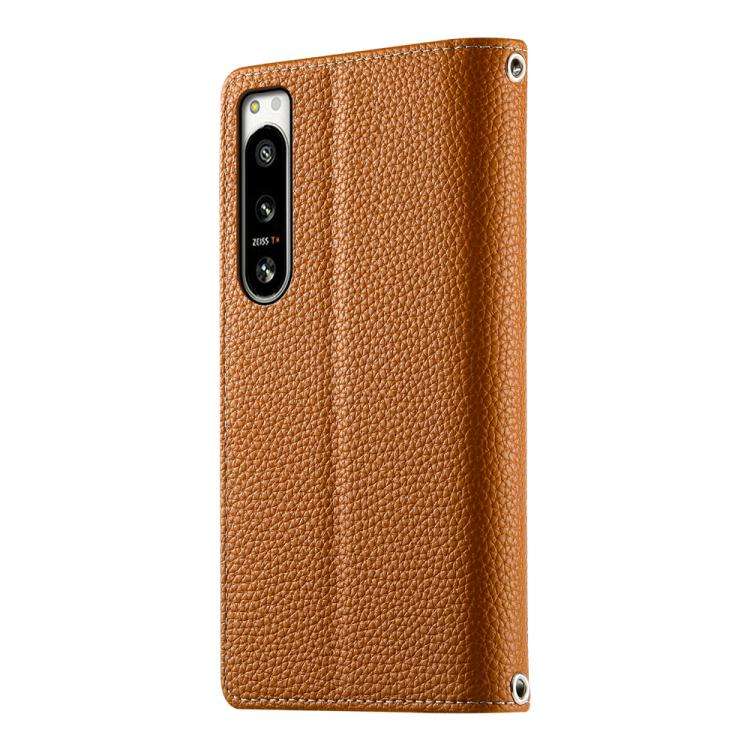 For Sony Xperia 5 IV Stitching Multi-card Zipper Wallet Leather Phone Case with Short Strap(Brown)