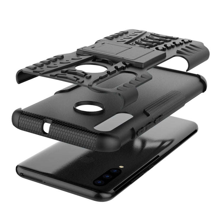 Tire Texture TPU+PC Shockproof Case for Huawei P Smart+ 2019, with Holder (Black)