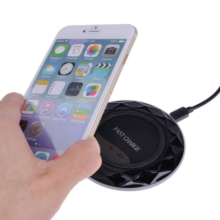 DC5V Input Diamond Qi Standard Fast Charging Wireless Charger, Cable Length: 1m(Black)
