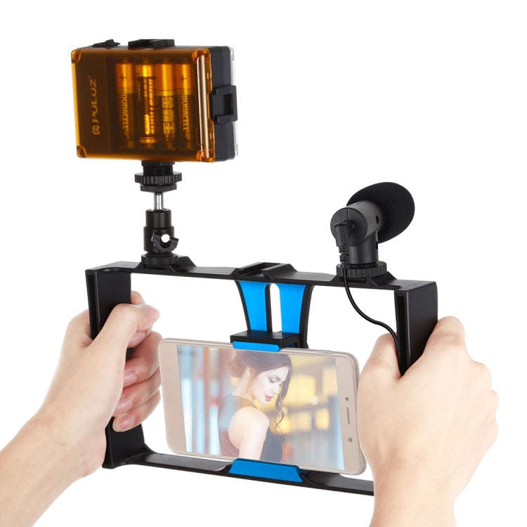 PULUZ 3 in 1 Vlogging Live Broadcast LED Selfie Light Smartphone Video Rig Kits with Microphone +...