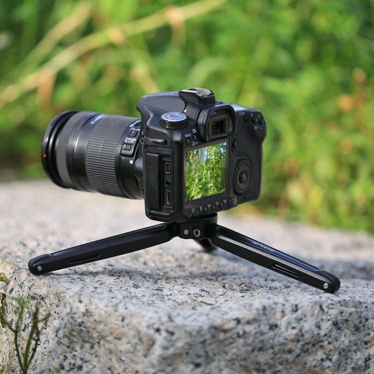 PULUZ Pocket Mini Metal Desktop Tripod Mount with 1/4 inch to 3/8 inch Thread Adapter Screw for D...