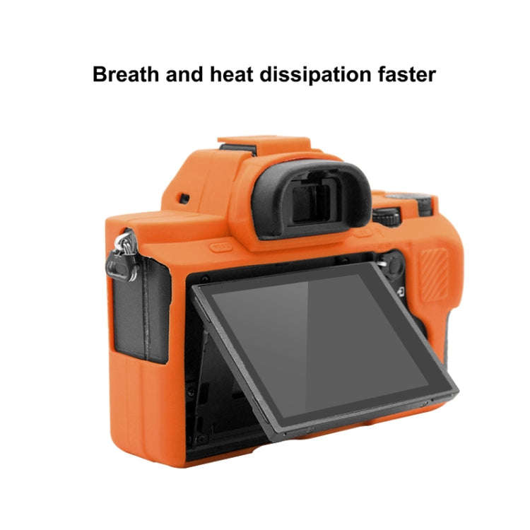 PULUZ Soft Silicone Protective Case for Sony ILCE-7MII / 7SMII / 7RMII(Orange)