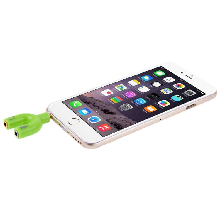 3.5mm Stereo Male to 3.5mm Headphone & Mic Female Splitter Adapter(Green)