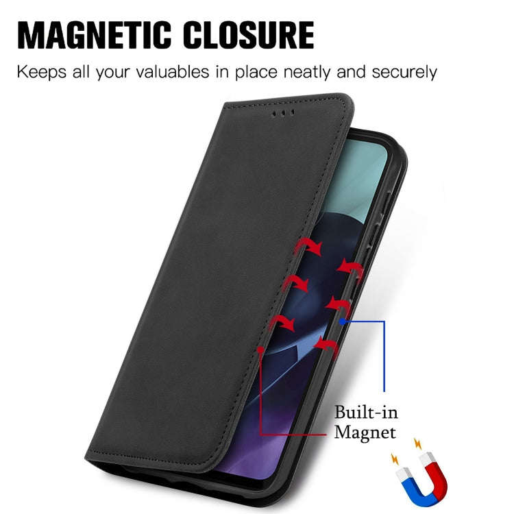 For Motorola Moto G71 5G Retro Skin Feel Magnetic Horizontal Flip Leather Phone Case(Black)