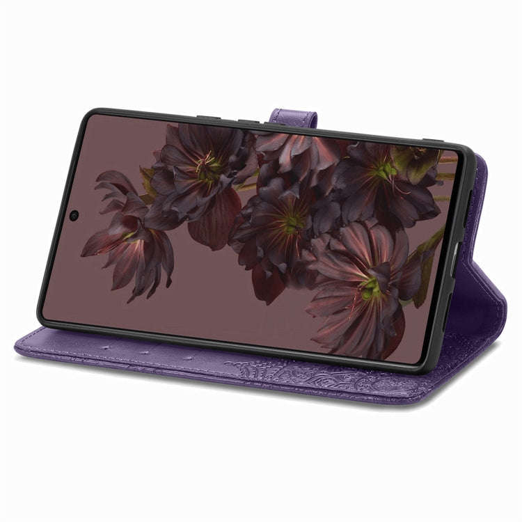 For Google Pixel 7 5G Mandala Flower Embossed Leather Phone Case(Purple)