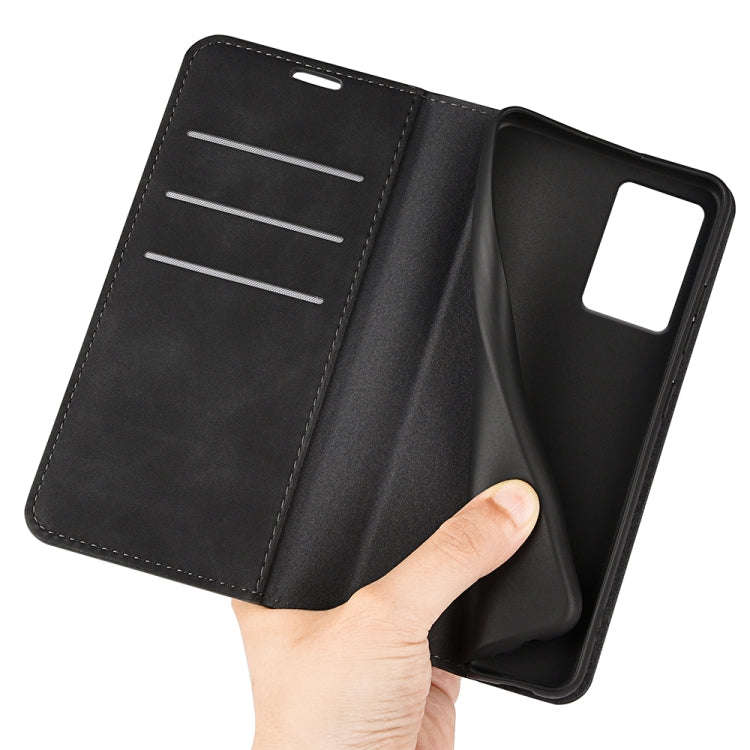 For Motorola Edge 5G 2024 Retro-skin Magnetic Suction Leather Phone Case(Black)