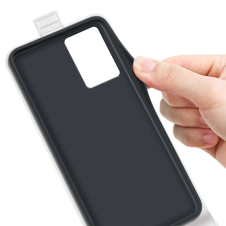 For Motorola Edge 5G 2024 R64 Texture Single Vertical Flip Leather Phone Case(White)