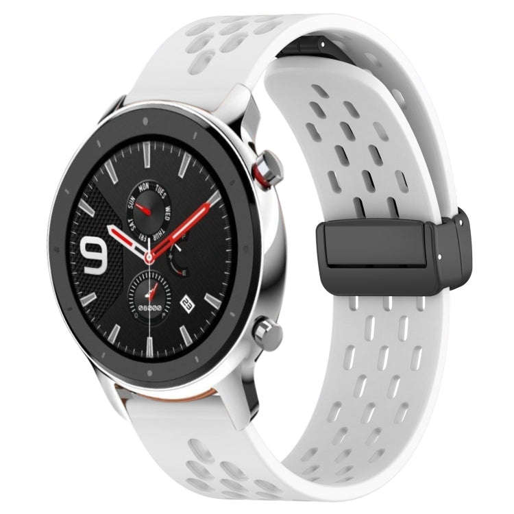 For Amazfit GTR 4 22mm Folding Magnetic Clasp Silicone Watch Band(White)