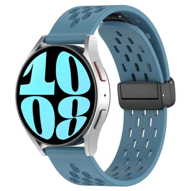 For Amazfit Bip 5 22mm Folding Magnetic Clasp Silicone Watch Band(Blue)