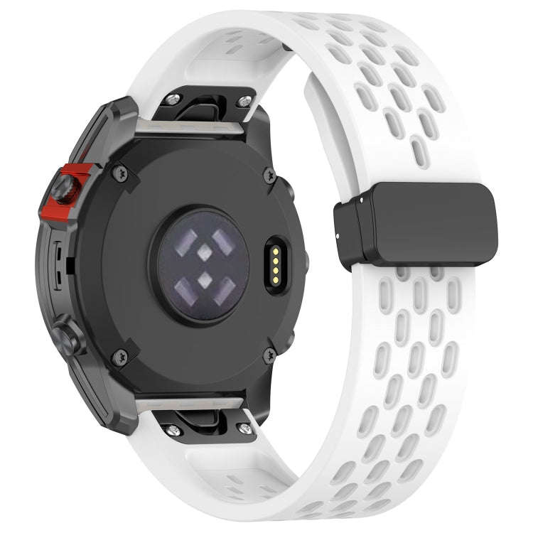 For Garmin Tactix 7 / Tactix DELTA Quick Release Holes Magnetic Buckle Silicone Watch Band(White)