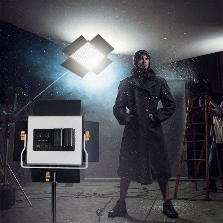 VLOGLITE W660S For Video Film Recording 3200-6500K Lighting LED Video Light with Tripod, Plug:UK ...
