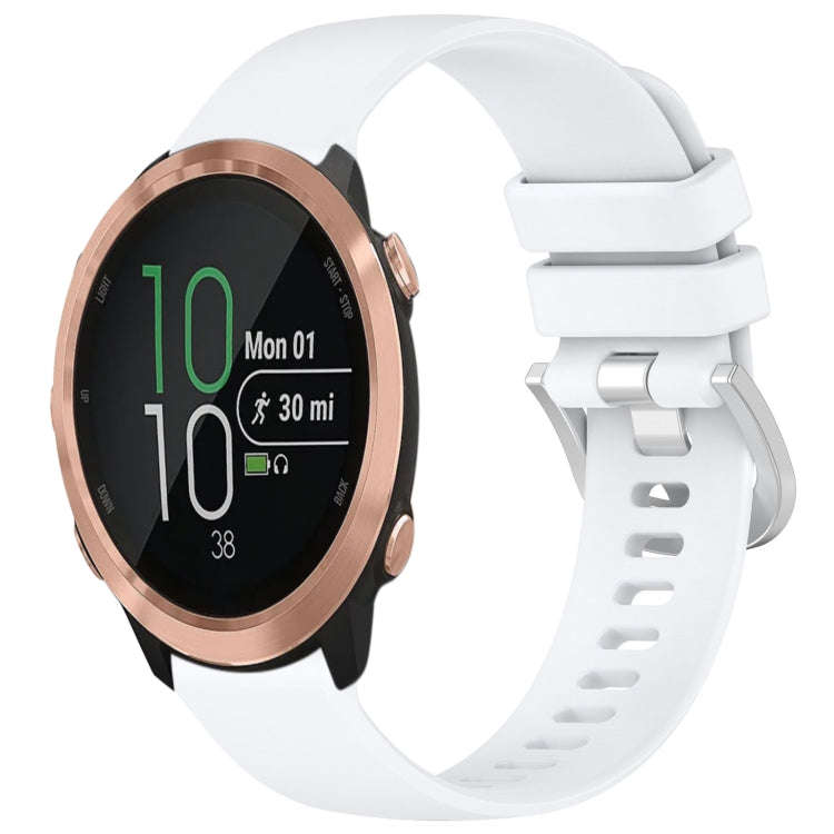 For Garmin Forerunner 645 / 645 Music Liquid Glossy Silver Buckle Silicone Watch Band(White)