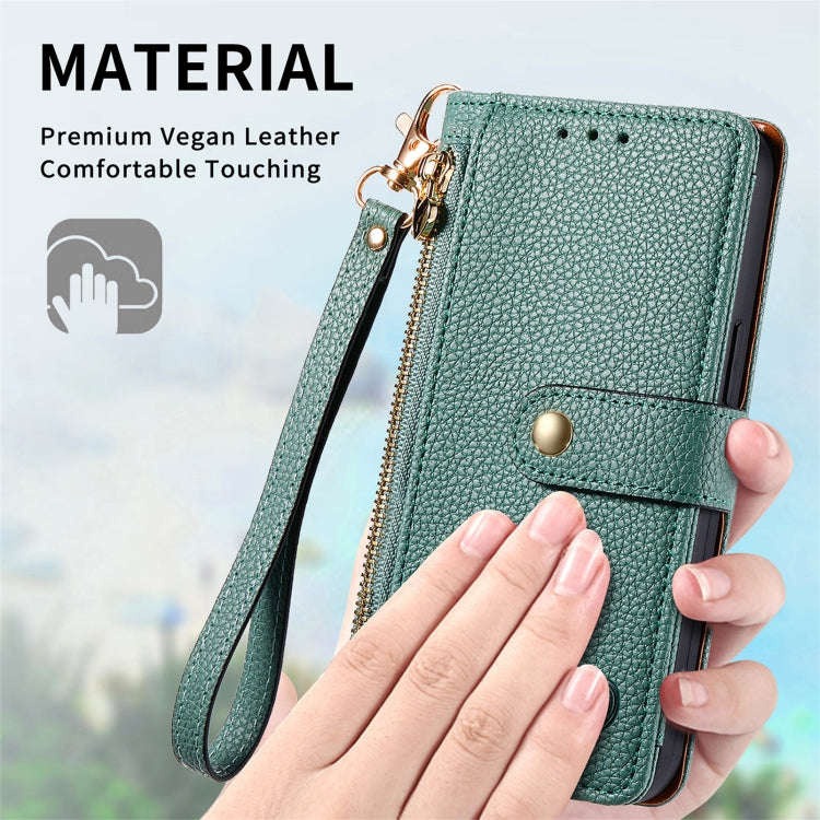 For Motorola Edge 50 Fusion Love Zipper Lanyard Leather Phone Case(Green)