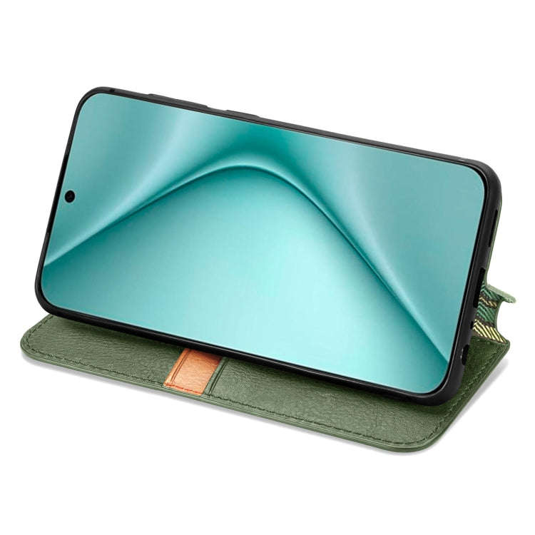 For Huawei Pura 70 Cubic Grid Pressed Magnetic Leather Phone Case(Green)