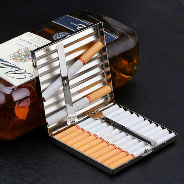 Double-gun Copper Corrugated Cigarette Case, Capacity:16 PCS Silver